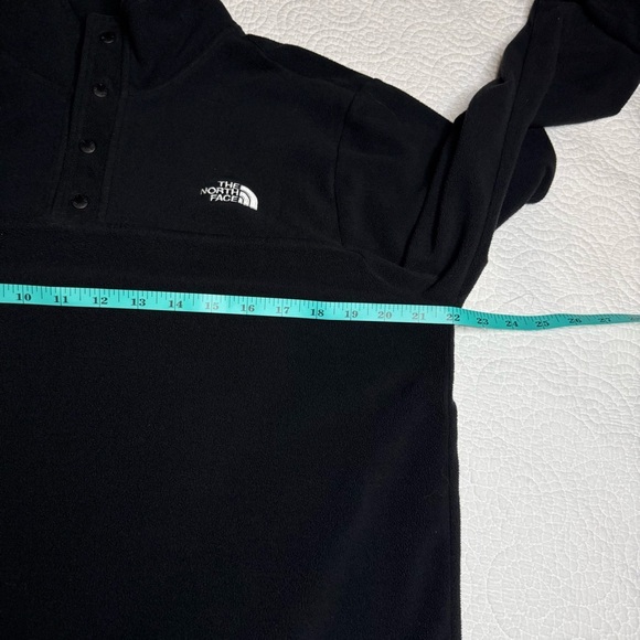 The North Face Black Pullover Jacket - Picture 9 of 9